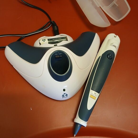 Leap Frog Flystyle Fly Recharging System Pentop Computer Learning Toy - Picture 3 of 4